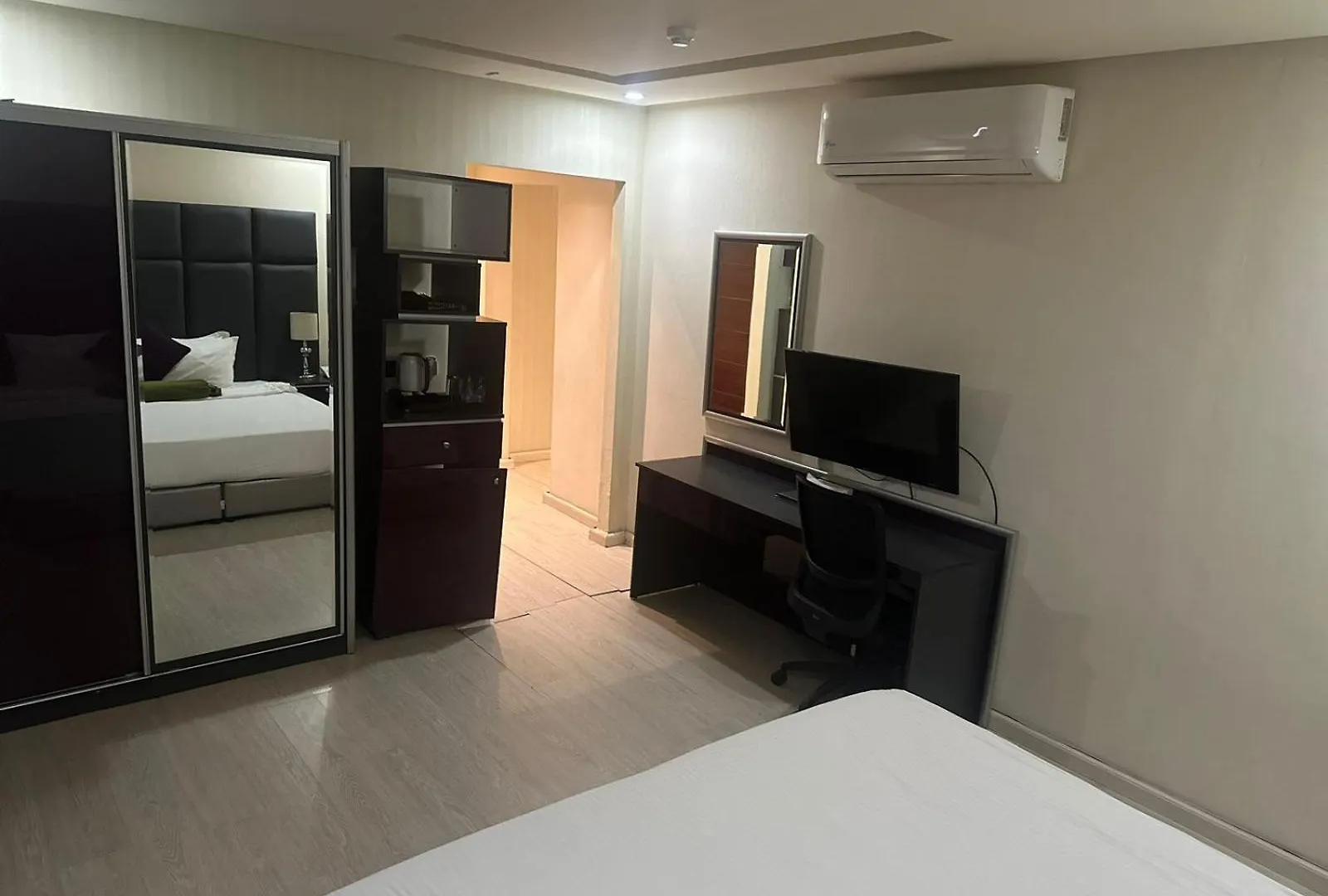 Nawa Madinah Hotel 메디나 사우디 아라비아